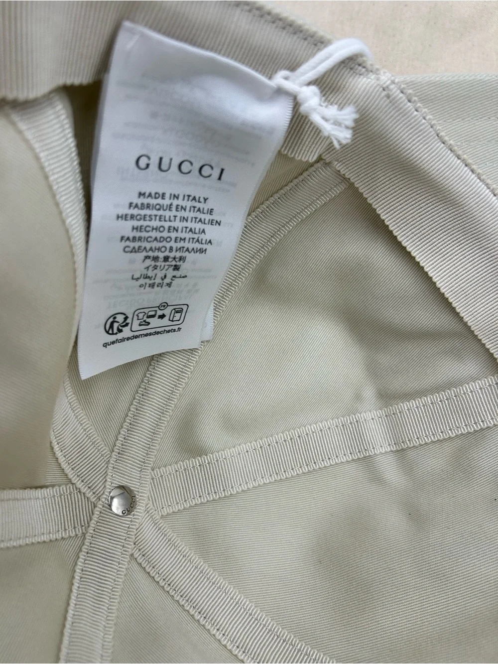 Unisex, Gucci, cotton embroidered logo baseball cap size medium adjustable